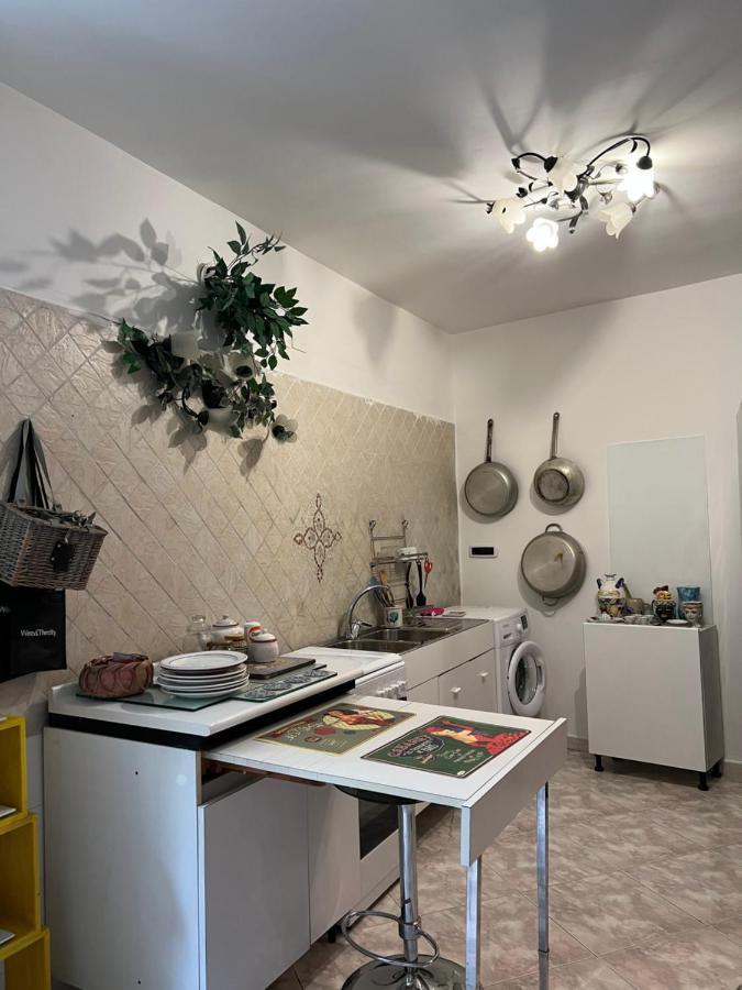 Casa Kamalei, Tra Plebiscito E Lungomare Lejlighed Napoli Eksteriør billede