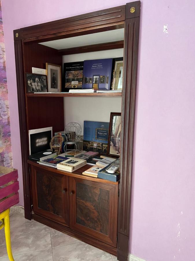 Casa Kamalei, Tra Plebiscito E Lungomare Lejlighed Napoli Eksteriør billede