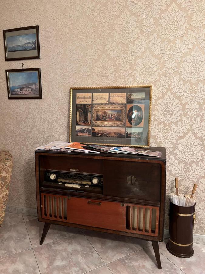 Casa Kamalei, Tra Plebiscito E Lungomare Lejlighed Napoli Eksteriør billede