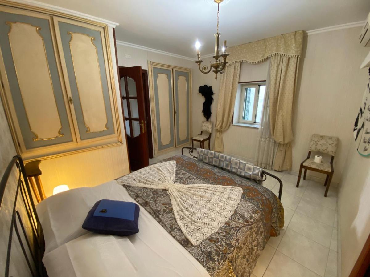 Casa Kamalei, Tra Plebiscito E Lungomare Lejlighed Napoli Eksteriør billede